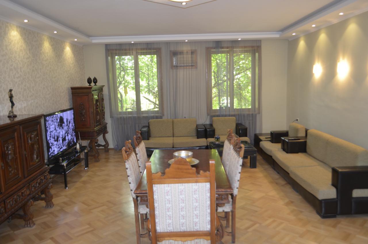 3G Residence Tbilisi Buitenkant foto